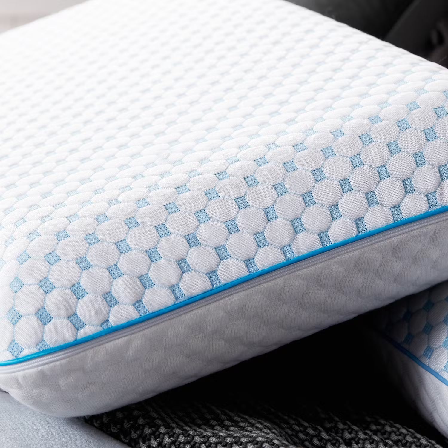 Gel Memory Foam Pillow